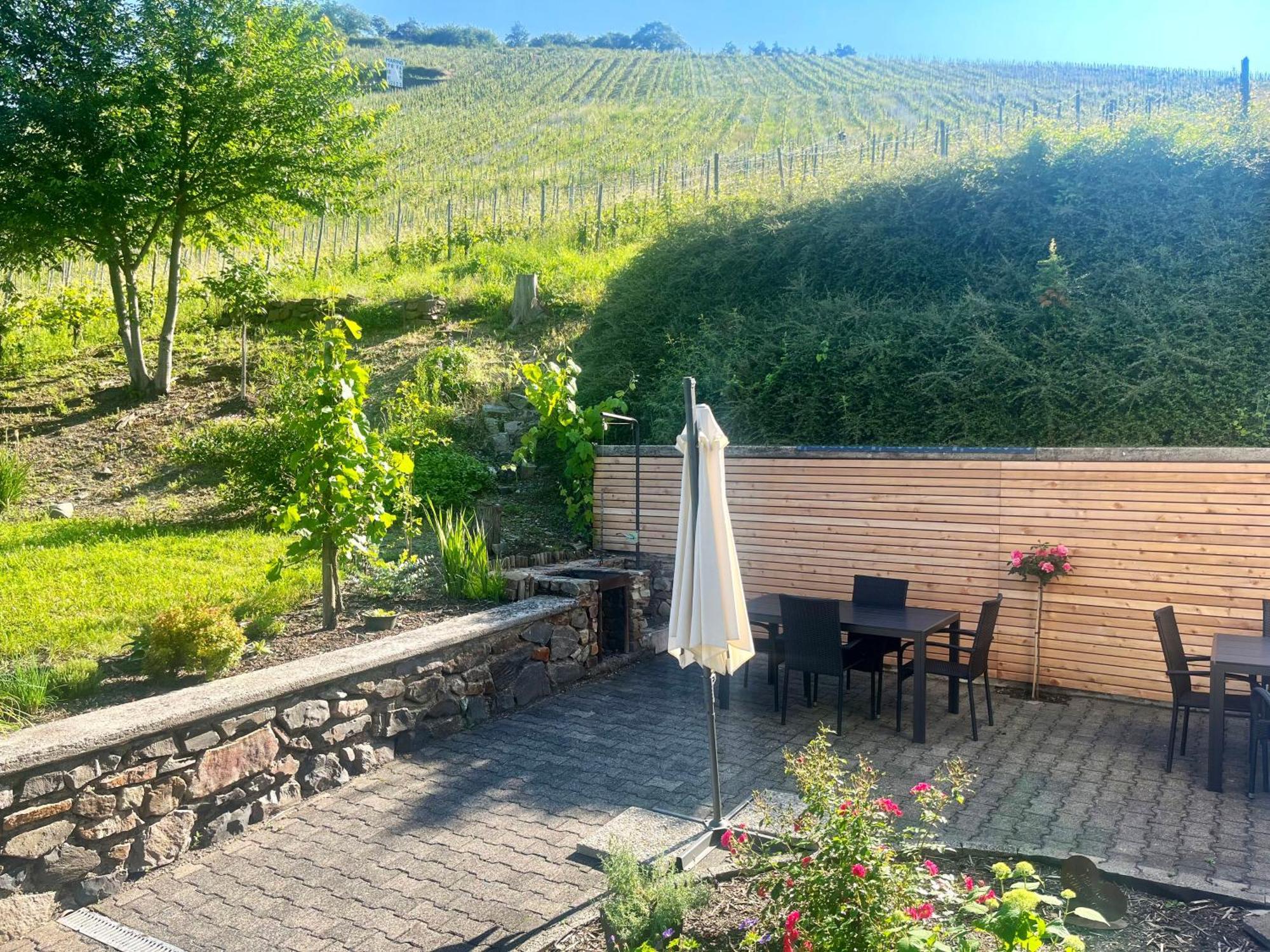 Ferienwohnung 1595 Im Weingut Botzet Maring-Noviand Exteriér fotografie
